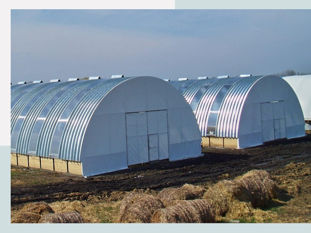 Сельскохозяйственные здания в Ялте