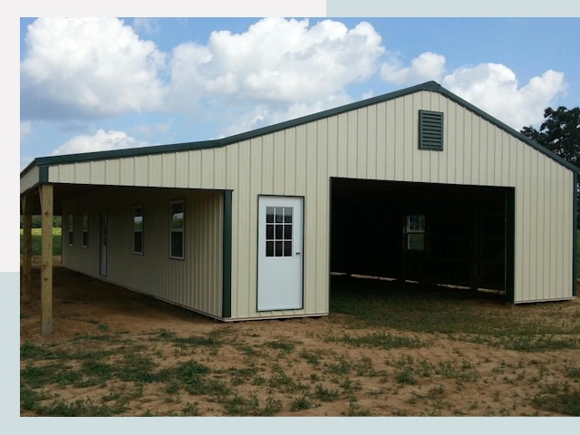 Строительство конюшен в Ялте