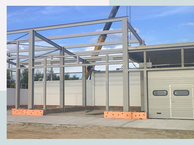 Строительство автосервисов от СтальСтрой-Ялт по цене 613 руб.