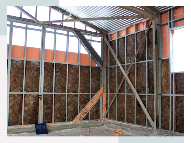 Утепленные ангары в Ялте