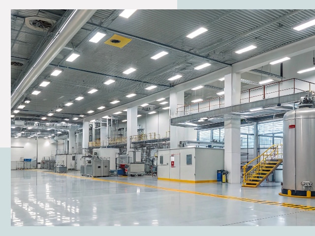 Освещение ангаров в Ялте от 613 руб. - Эффективные решения